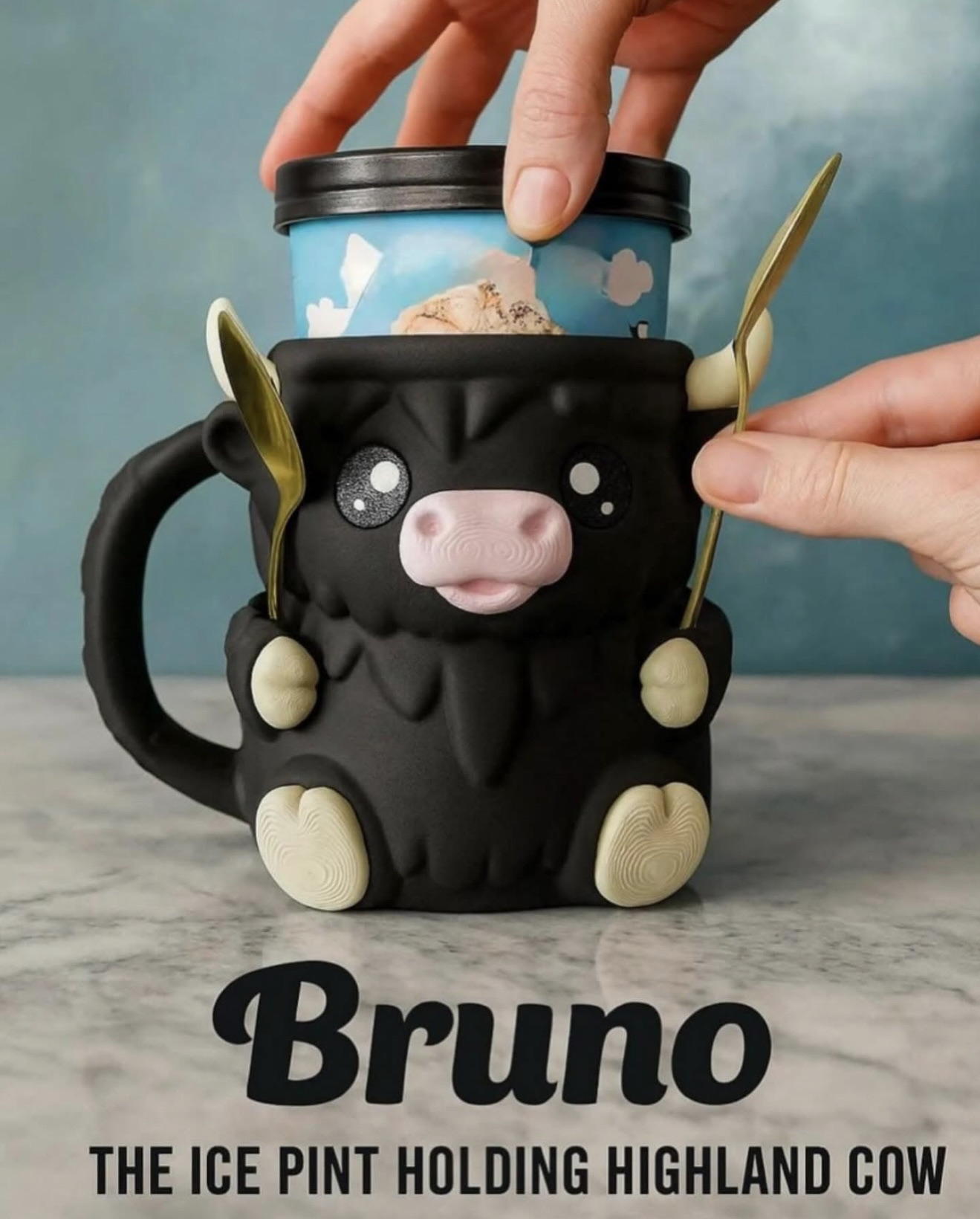 Loatzy's Ice Cream Holder